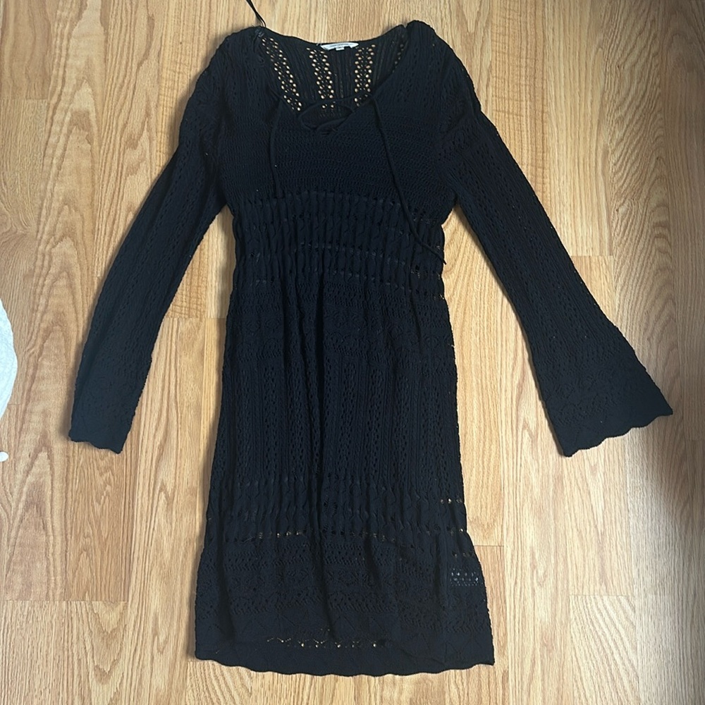 Midi crochet black dress